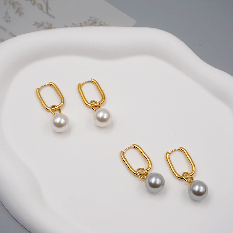 1 Pair Retro Round 304 Stainless Steel Imitation Pearl Titanium Steel Pearl Gold Plated Drop Earrings display picture 5