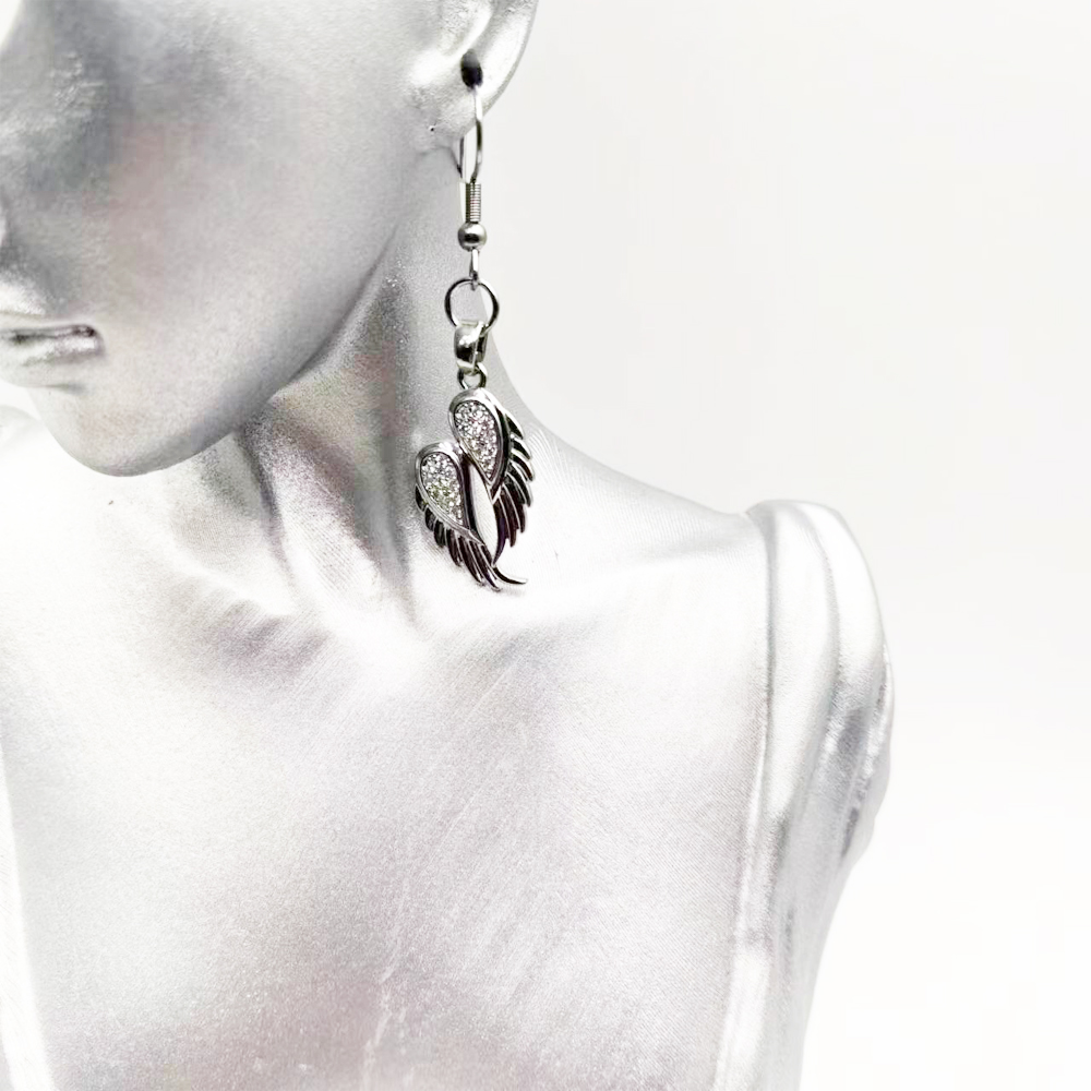 1 Pair Elegant Simple Style Wings Stainless Steel Drop Earrings display picture 1
