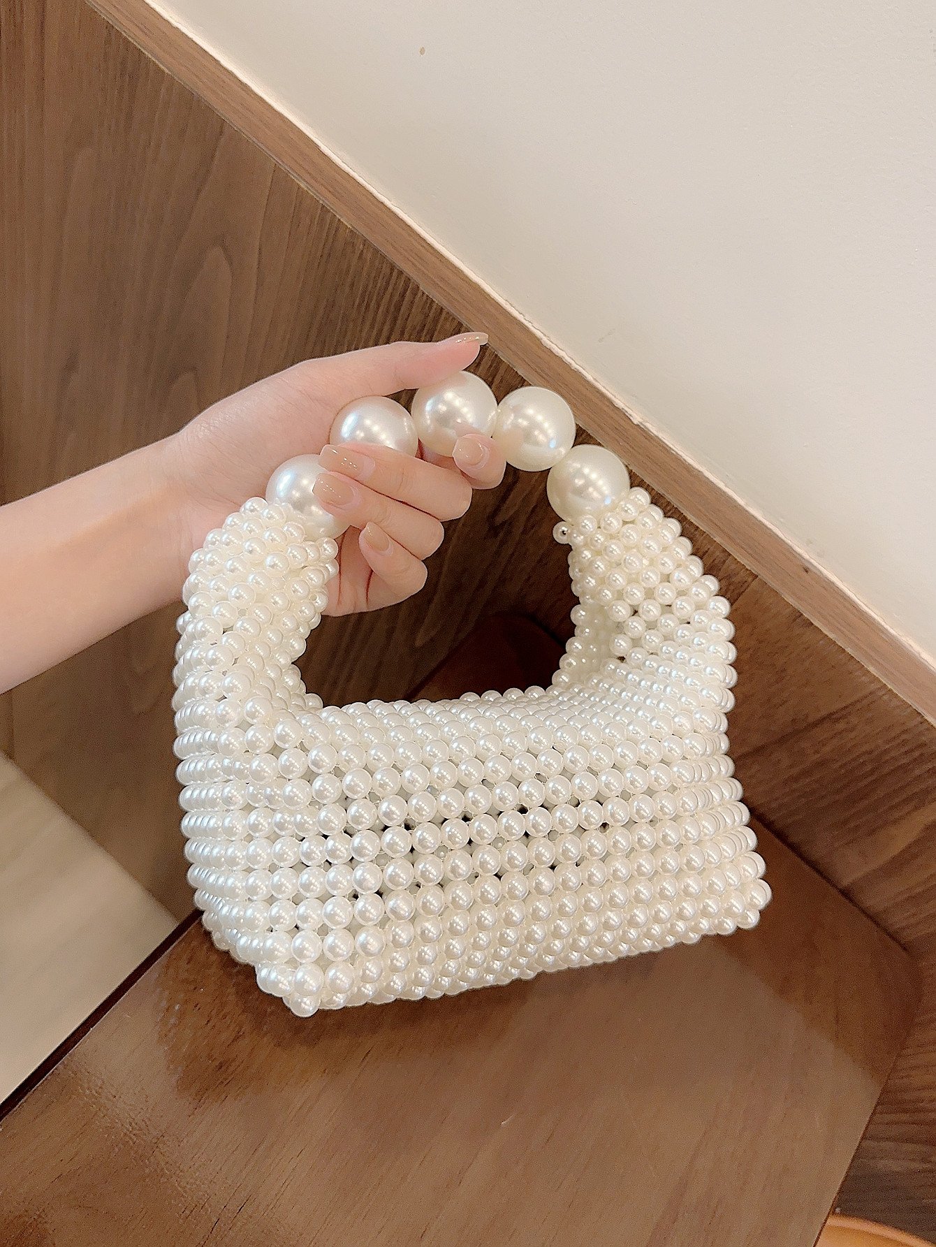 Femmes Polyester Couleur Unie Élégant Style Classique Perles Fermeture Éclair Sac À Main display picture 7