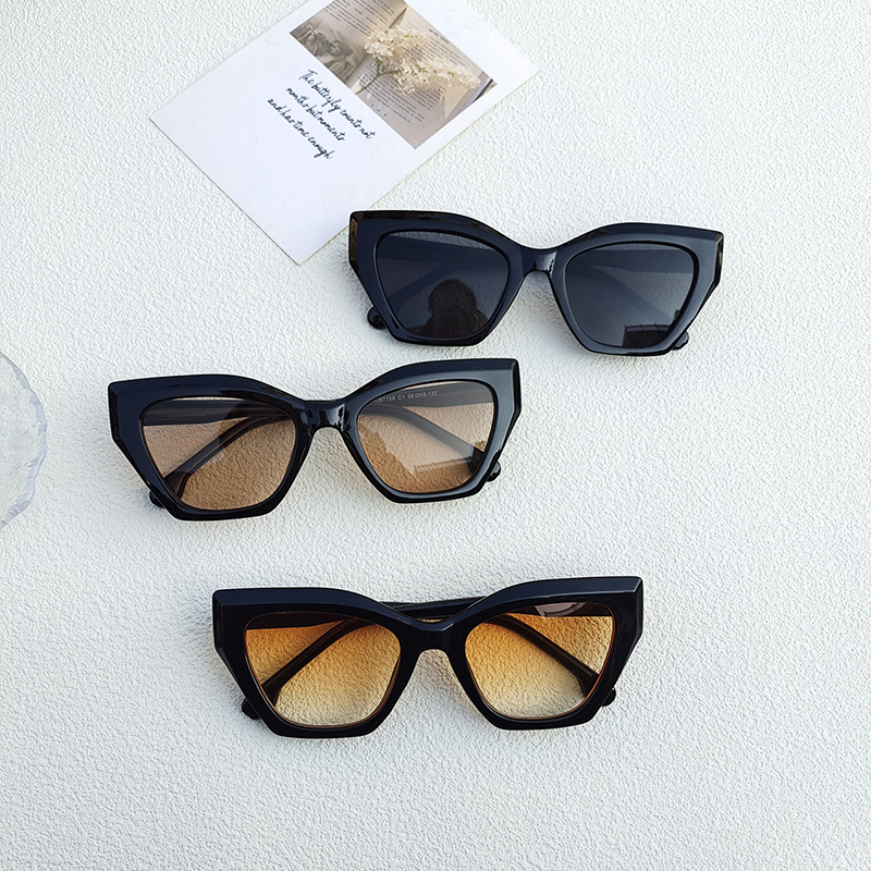 Ig Style Simple Style Solid Color Pc Resin Cat Eye Full Frame Women's Sunglasses display picture 5