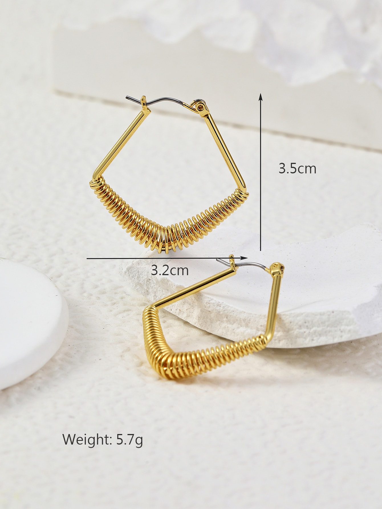 1 Pair Simple Style Round Rhombus Plating Copper 18k Gold Plated Hoop Earrings display picture 3