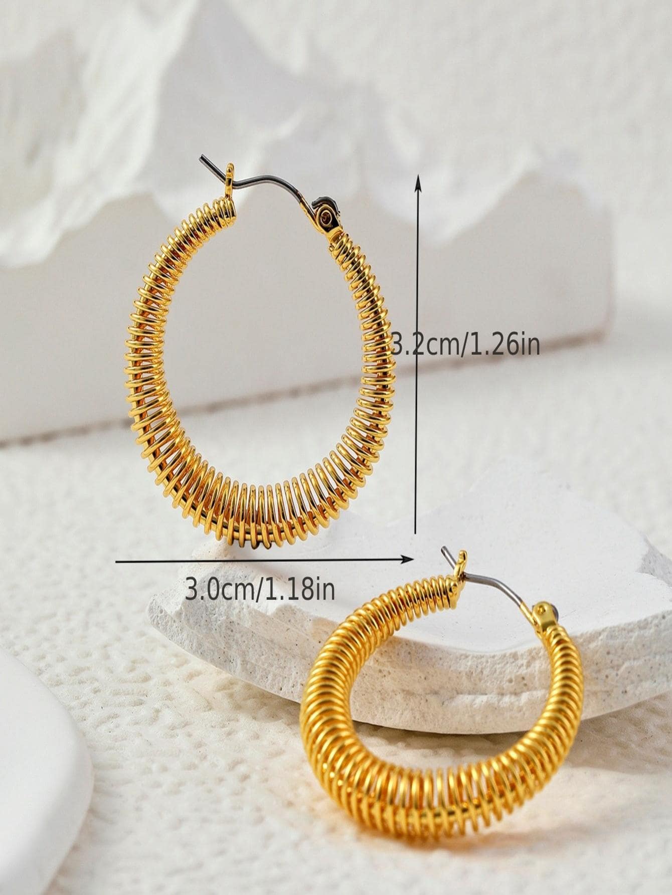 1 Pair Simple Style Round Rhombus Plating Copper 18k Gold Plated Hoop Earrings display picture 6