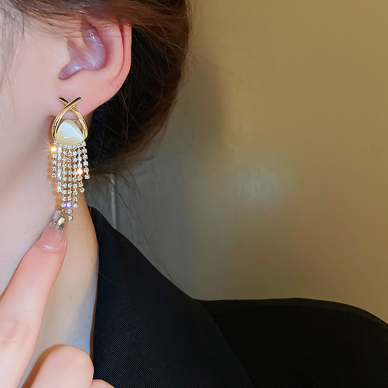 1 Pair Elegant Sweet Tassel Plating Inlay Alloy Rhinestones Opal Drop Earrings display picture 5