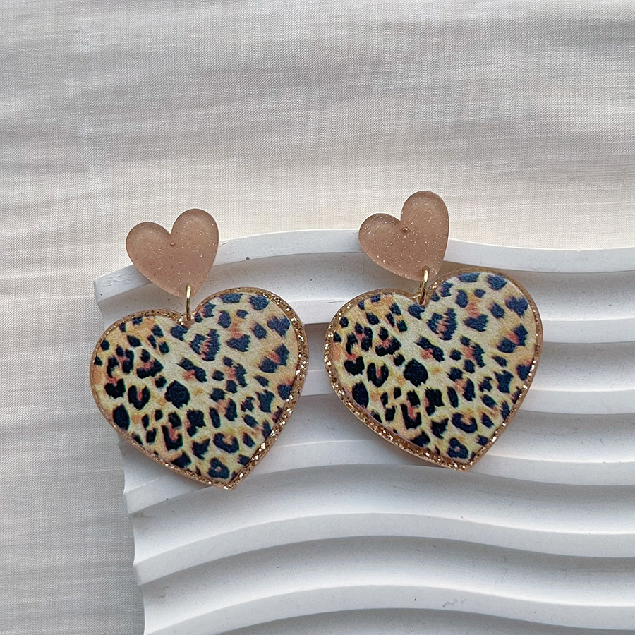 1 Pair Elegant Romantic Heart Shape Arylic Drop Earrings display picture 5