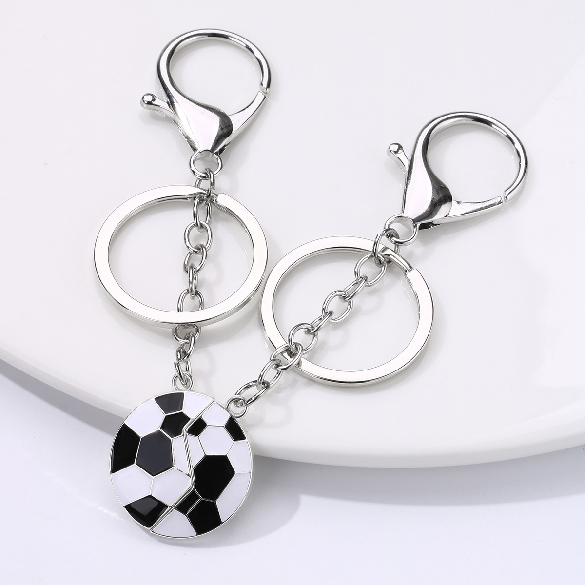Fitness Sports Basketball Football Alloy Keychain display picture 9