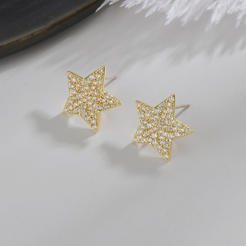 1 Pair Simple Style Pentagram Copper Alloy Zircon Ear Studs display picture 3