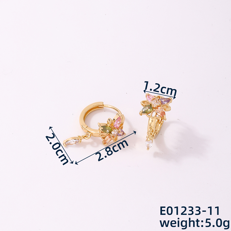 1 Stück Einfacher Stil Blume Kupfer Perle Zirkon K Vergoldet Reif Ohrringe display picture 2