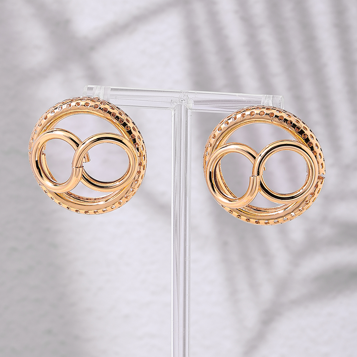 1 Pair Simple Style Geometric Alloy Ear Studs display picture 7