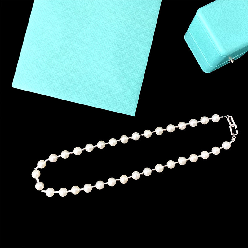 Einfacher Stil Perle Künstliche Perle Künstliche Perlen Frau Halskette display picture 2
