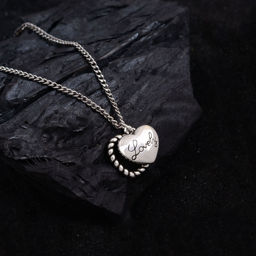 Punk Heart Shape Copper Pendant Necklace display picture 1