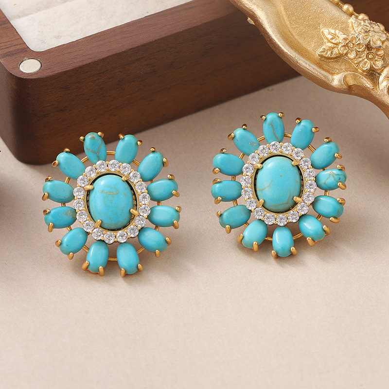 1 Pair French Style Oval Flower Plating Hollow Out Inlay Copper Turquoise  Zircon 18k Middle Ancient Gold Earrings Ear Studs display picture 5