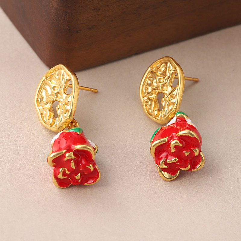 1 Pair Elegant Rose Plating Hollow Out Copper 18k Middle Ancient Gold Drop Earrings display picture 2