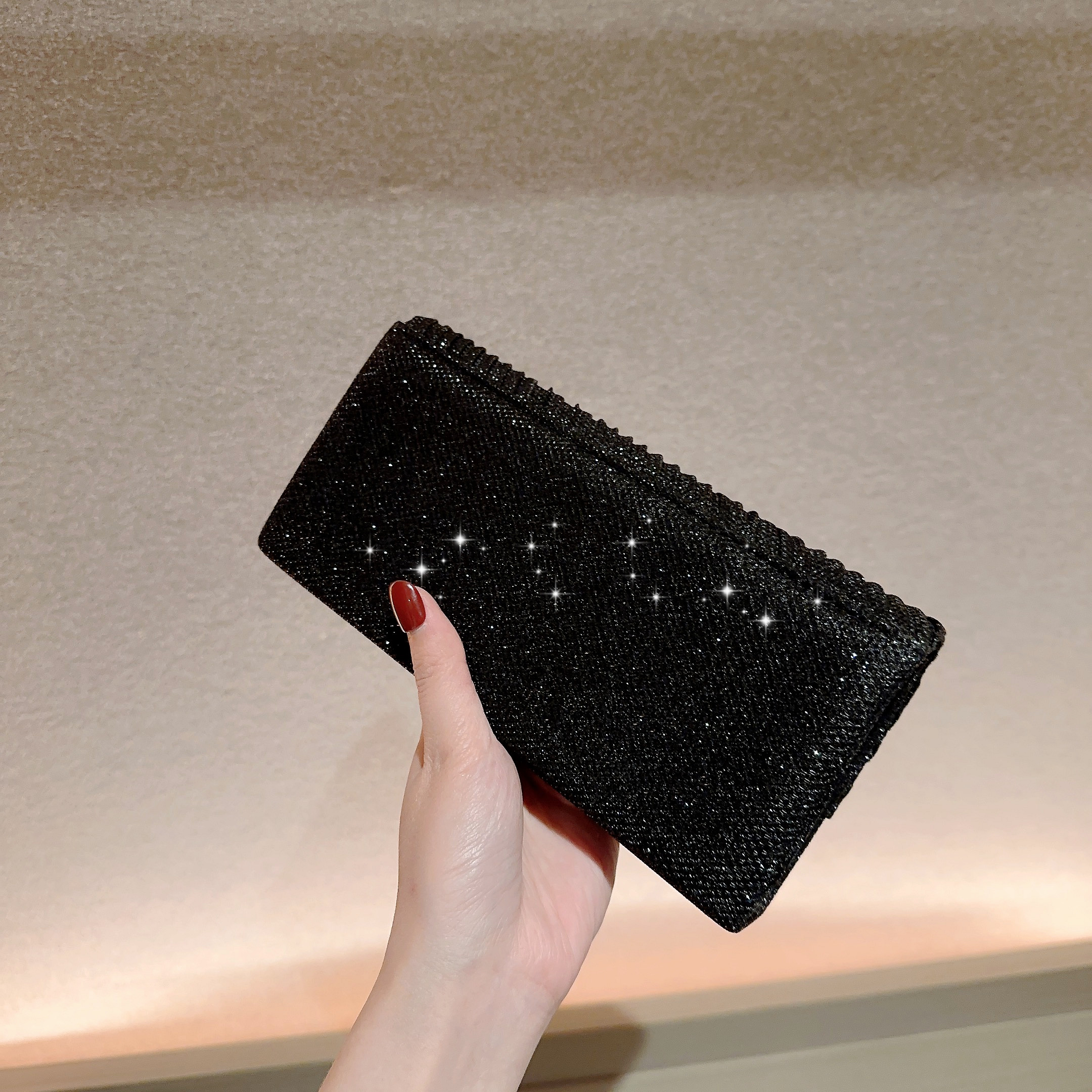 Or Argent Le Noir Faux Cuir Couleur Unie Strass Carré Sacs De Soirée display picture 9