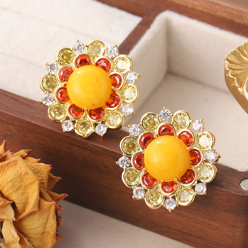 1 Pair Simple Style Sun Flower Inlay Copper Natural Stone Zircon Ear Studs display picture 6