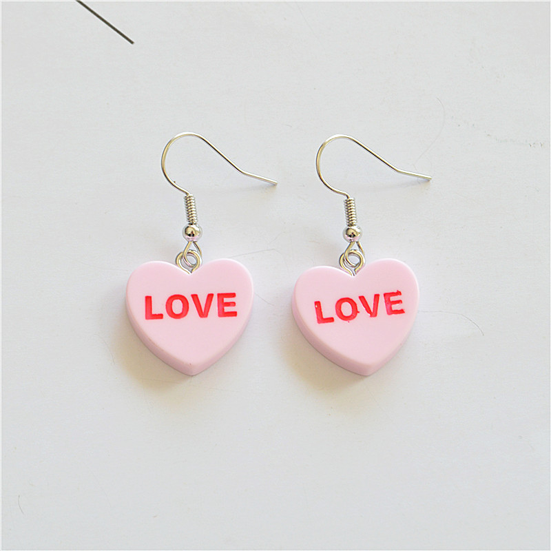 1 Pair Cute Letter Heart Shape Resin Metal Drop Earrings display picture 14