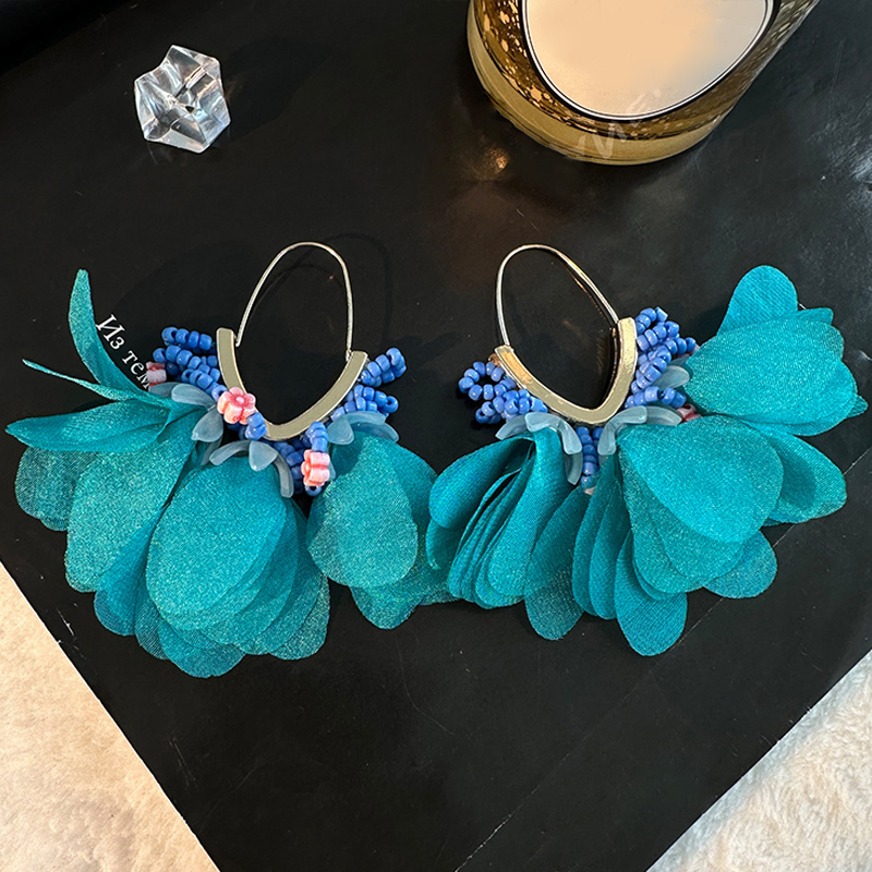 1 Pair Sweet Flower Alloy Cloth Glass Drop Earrings display picture 12
