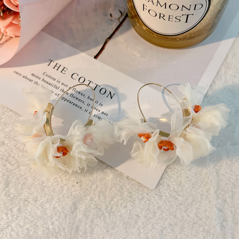 1 Pair Sweet Flower Alloy Cloth Resin Drop Earrings display picture 21