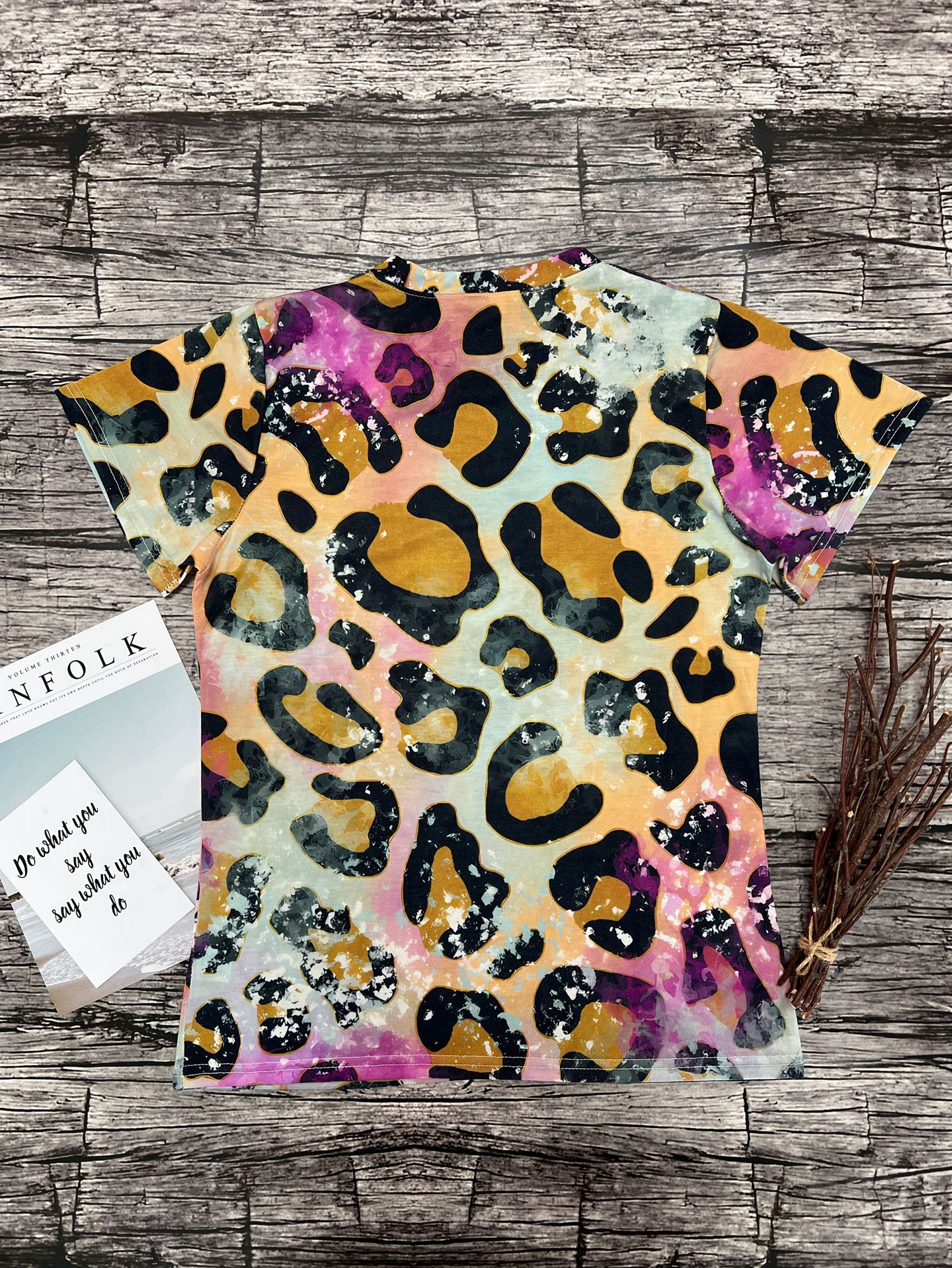 Frau T-shirt Kurzarm T-shirts Vintage-stil Strassenmode Leopard display picture 2
