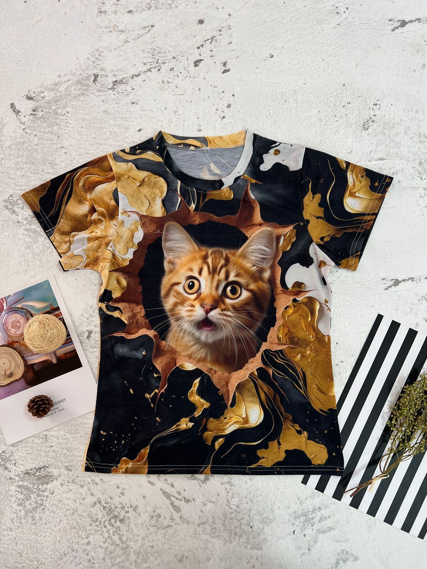 Women's T-shirt Short Sleeve T-shirts Casual Simple Style Cat display picture 1