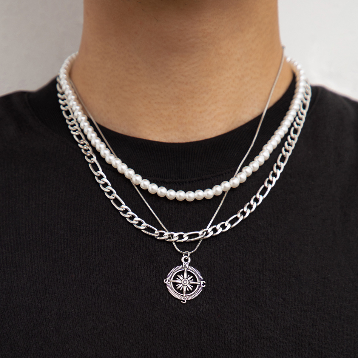 Vintage Style Punk Compass Alloy Beaded Plating White Gold Plated Men's Pendant Necklace display picture 3