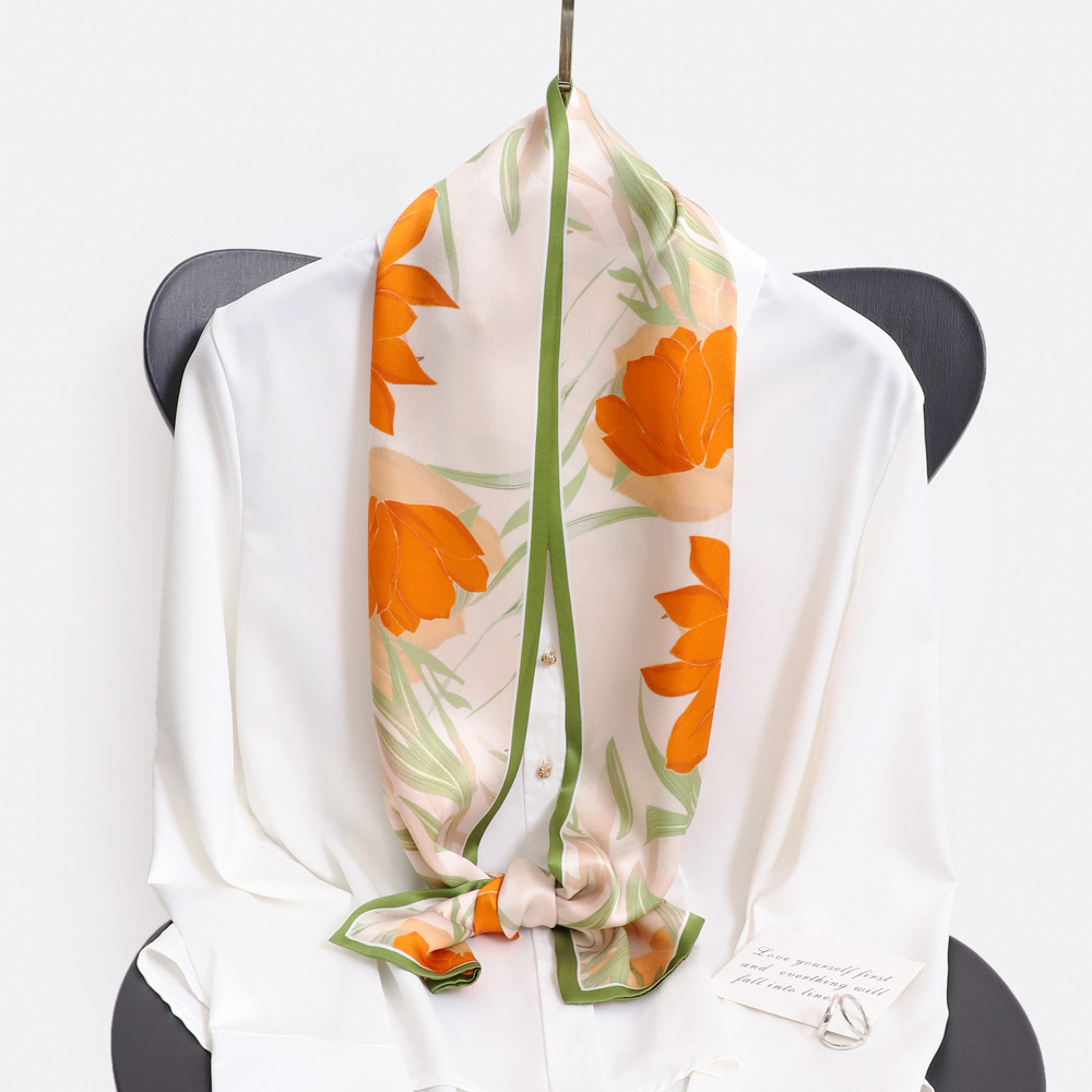 Women's Elegant Simple Style Flower Silk Printing Silk Scarf display picture 8