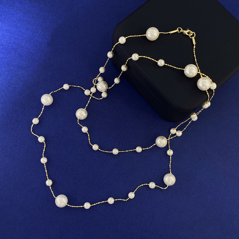 Elegant Pendeln Runden Kupfer Perle Pulloverkette Halskette display picture 4