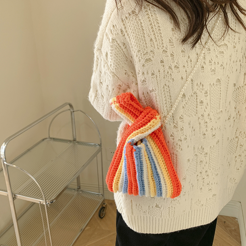 Women's Knit Rainbow Classic Style Beading Sewing Thread Square Open Fashion Backpack display picture 3