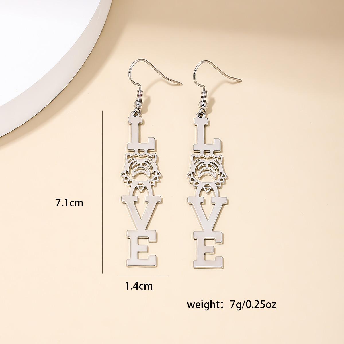 1 Pair Retro Exaggerated Letter Tiger Hollow Out Alloy Drop Earrings display picture 7