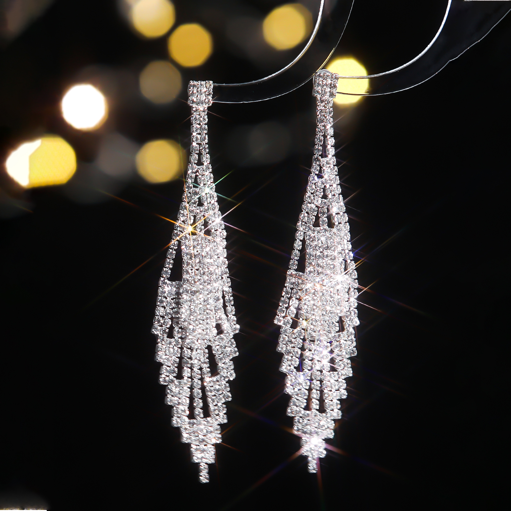 1 Pair Glam Shiny Tassel Inlay Alloy Rhinestones Drop Earrings display picture 3