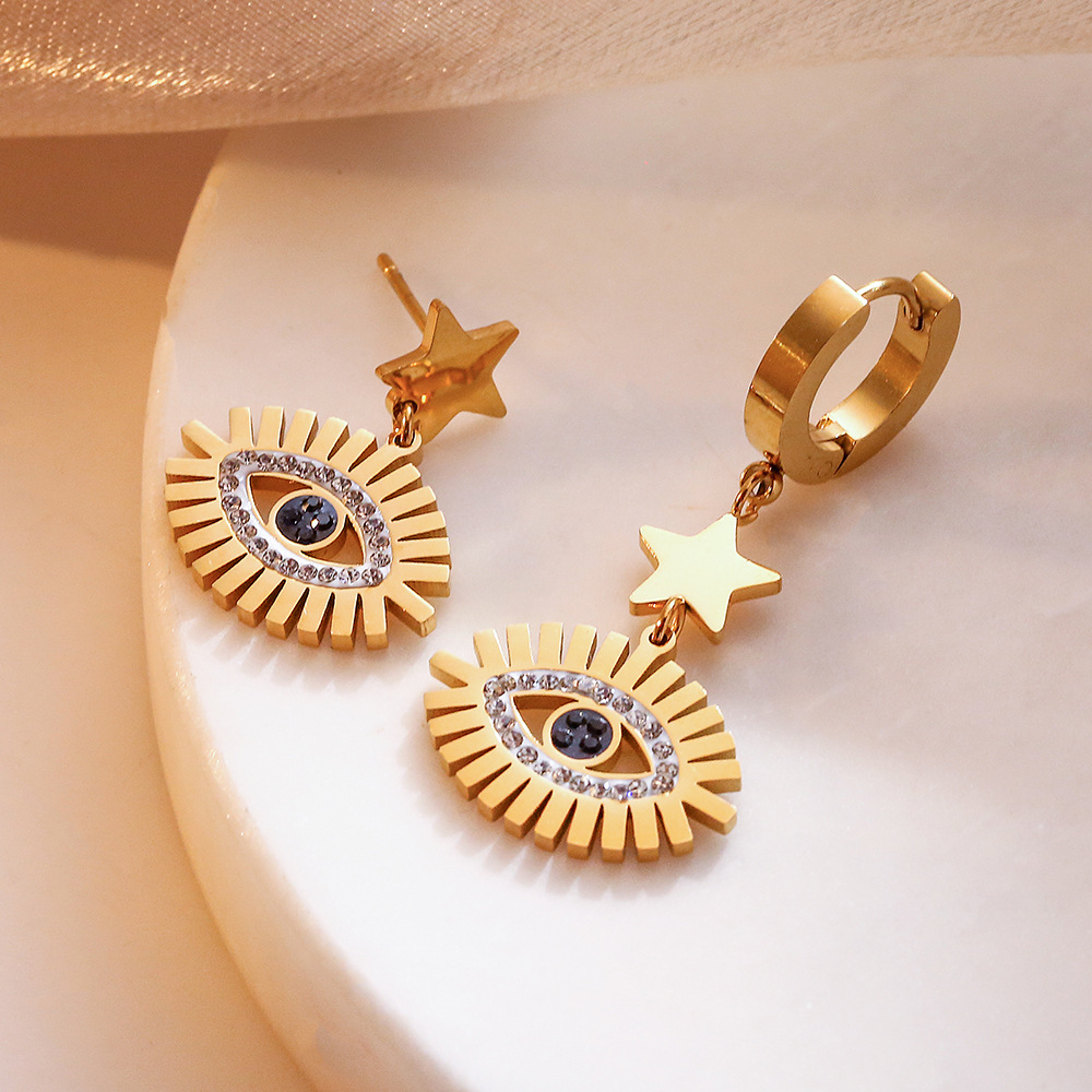 1 Pair Retro Eye Plating Inlay 304 Stainless Steel Rhinestones 18K Gold Plated Drop Earrings display picture 1