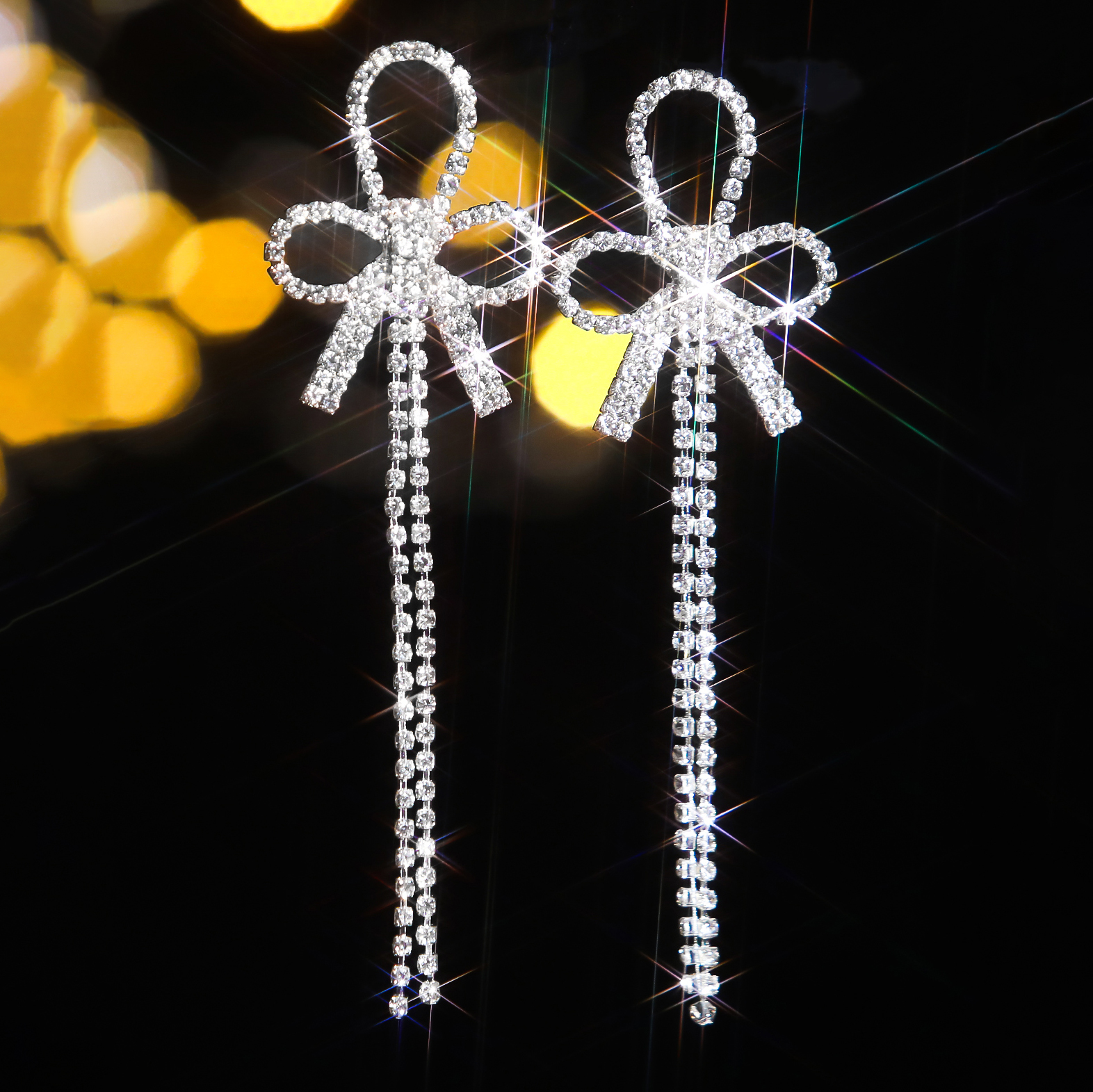 1 Pair Luxurious Shiny Tassel Bow Knot Inlay Alloy Rhinestones Drop Earrings display picture 5