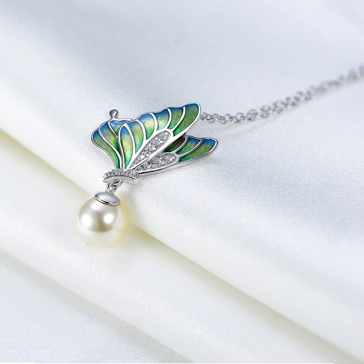 Sterling Silver Elegant Simple Style Butterfly Butterfly Pearl Pendant Necklace display picture 2