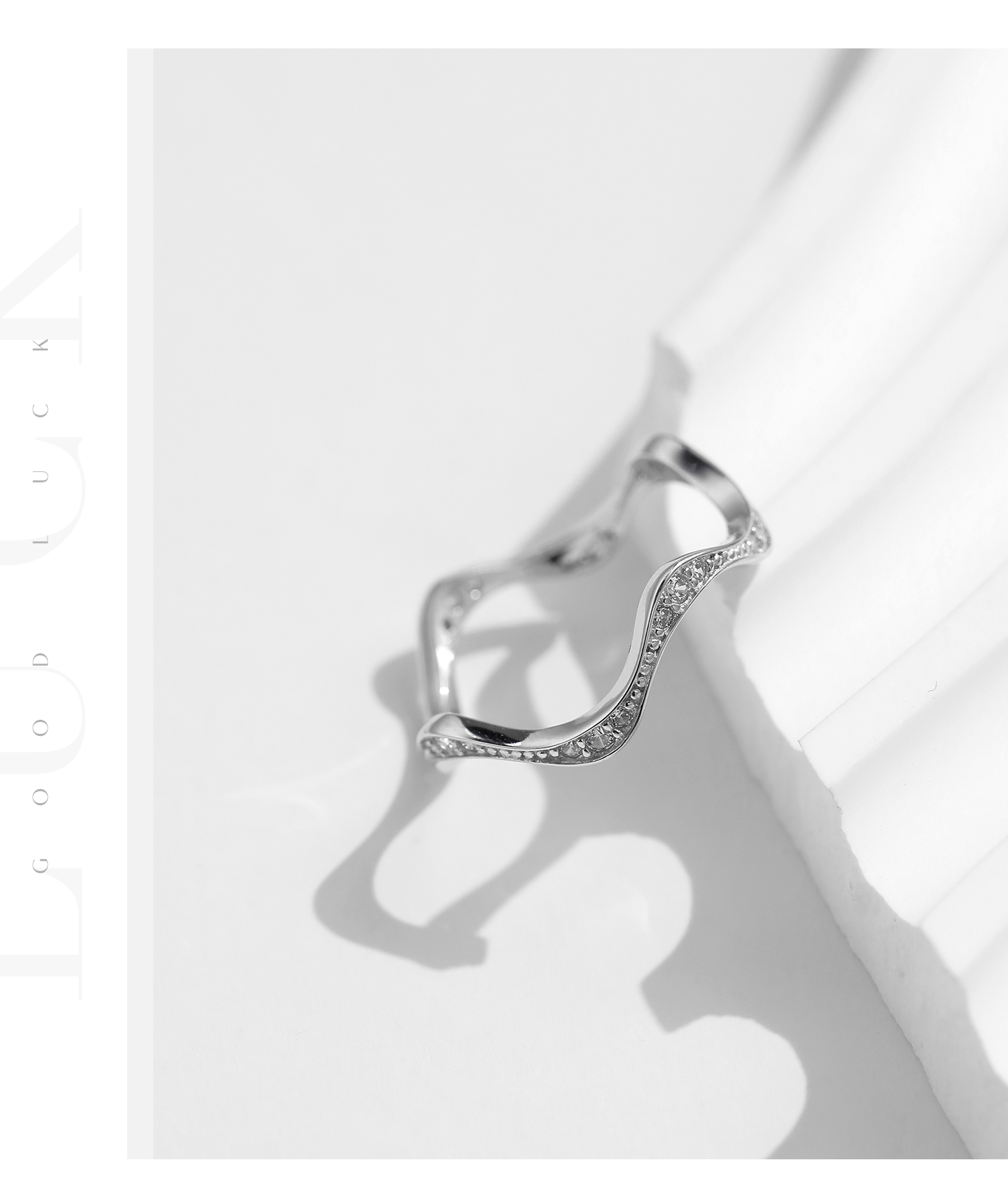 Elegant Einfacher Stil Wellen Krone Sterling Silber Überzug Inlay Zirkon Überzogen Mit Rhodium Ringe display picture 6