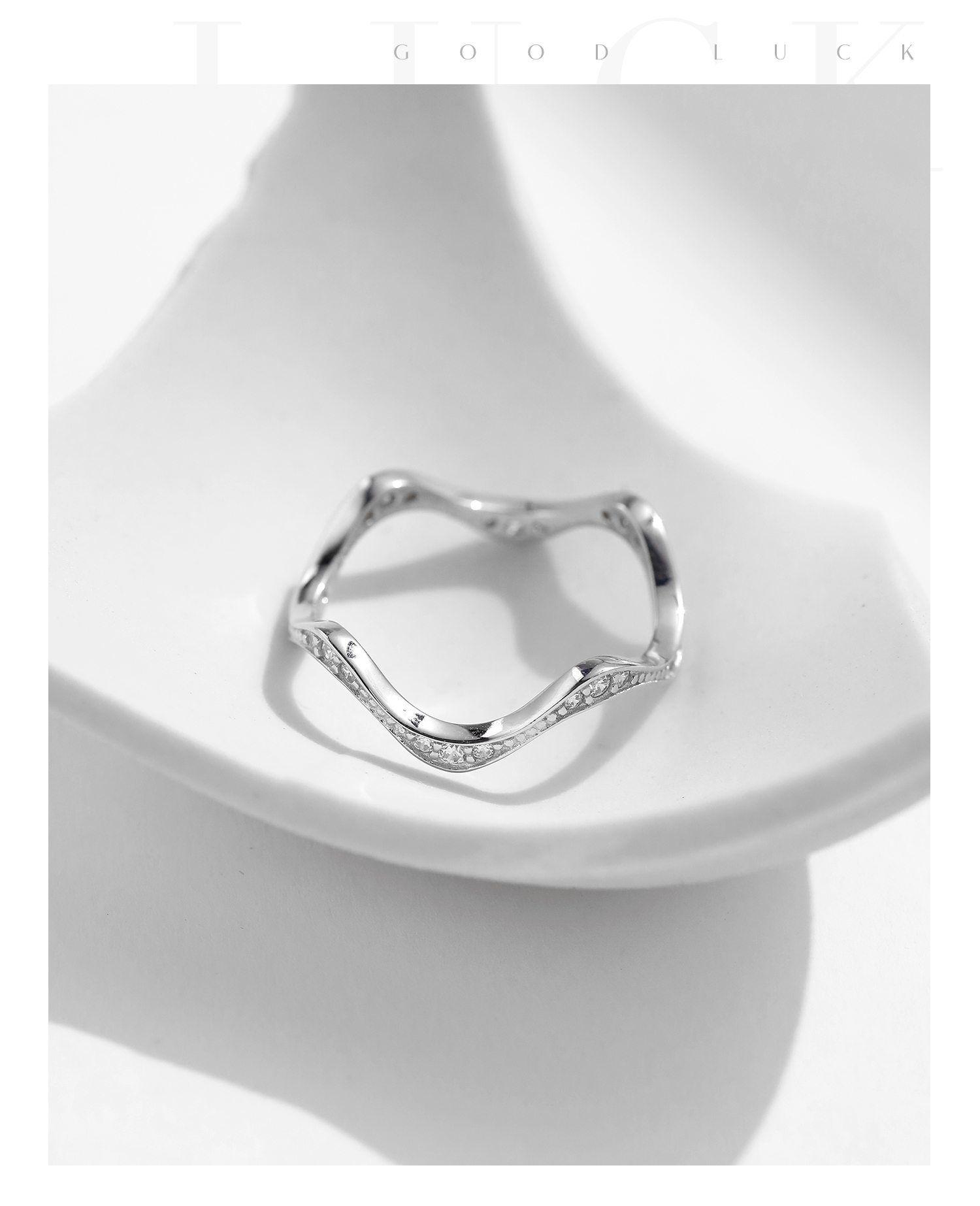Elegant Einfacher Stil Wellen Krone Sterling Silber Überzug Inlay Zirkon Überzogen Mit Rhodium Ringe display picture 7