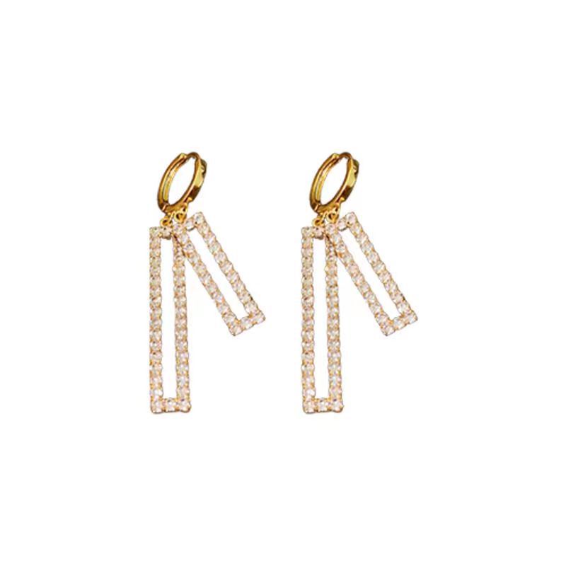 1 Pair Glam Shiny Rectangle Plating Inlay Alloy Zircon Drop Earrings display picture 3