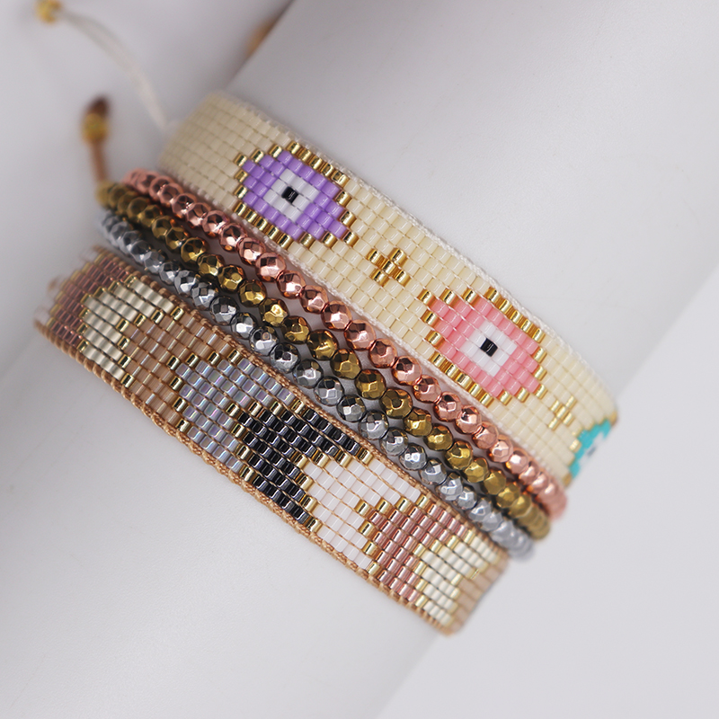 Ethnic Style Devil's Eye Glass Beaded Knitting Women's Bracelets display picture 1