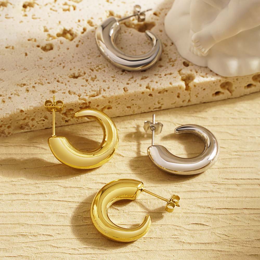 1 Pair Classic Style C Shape Horns Plating 304 Stainless Steel 18K Gold Plated Ear Studs display picture 2