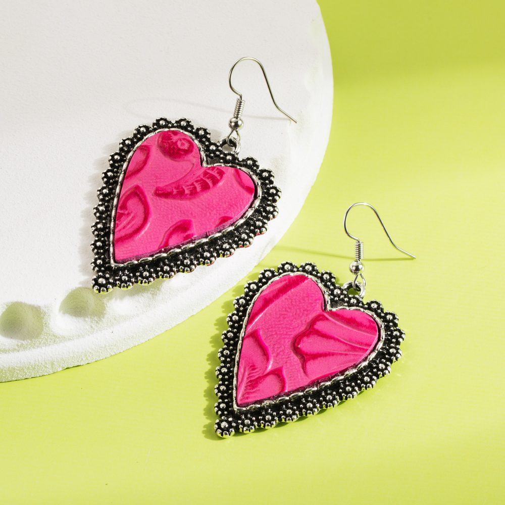 1 Pair Vintage Style Romantic Heart Shape Plating Pu Leather Alloy Drop Earrings display picture 3