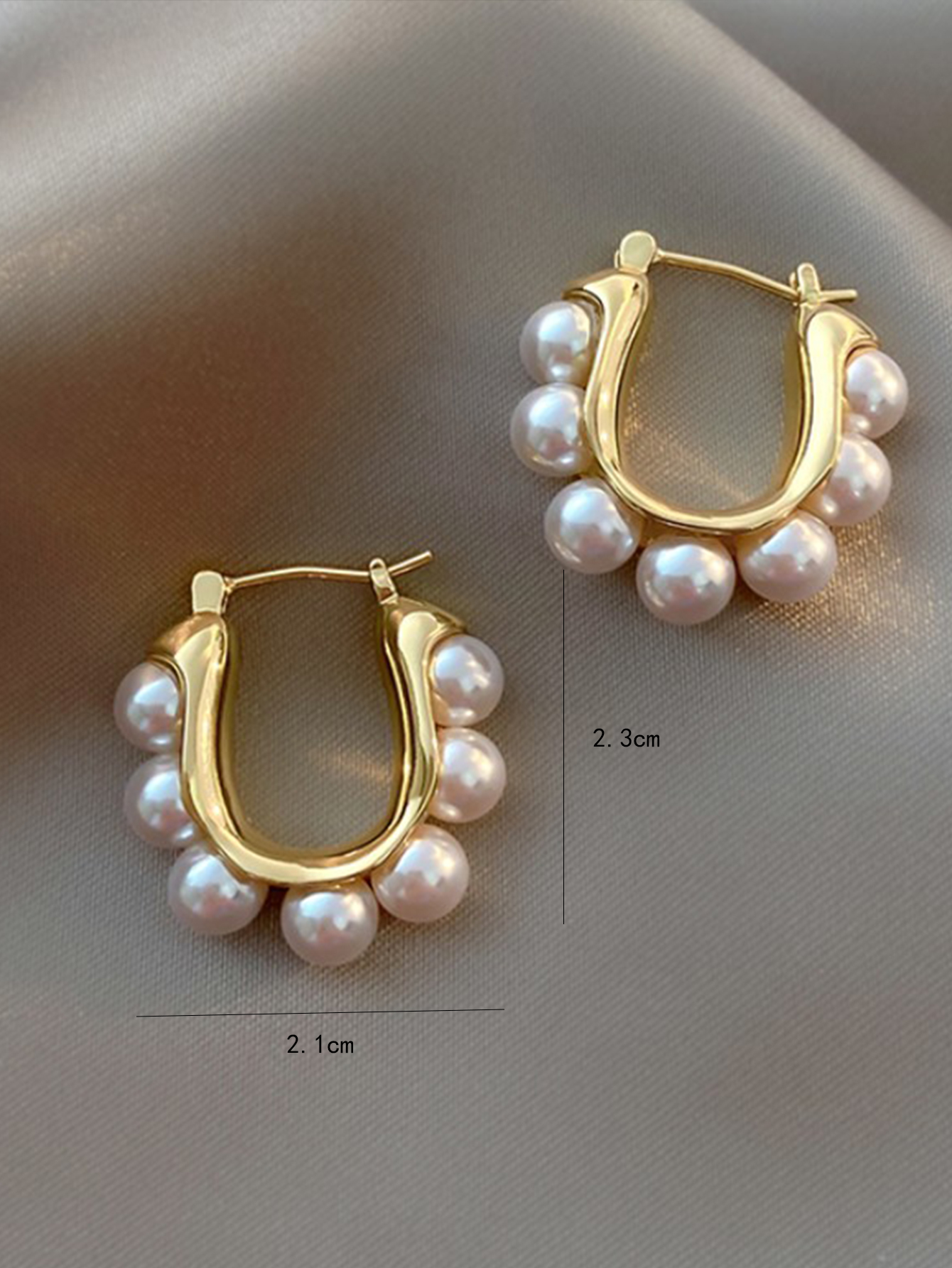 1 Piece Elegant Geometric Alloy Artificial Pearls Hoop Earrings display picture 5