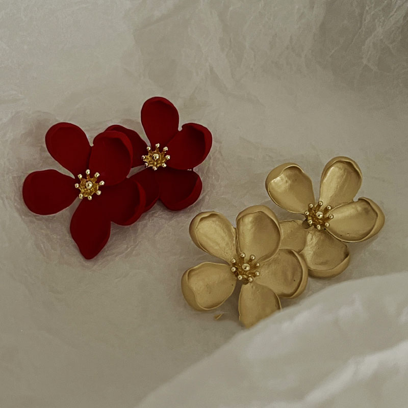 1 Pair Sweet Flower Alloy Ear Studs display picture 7