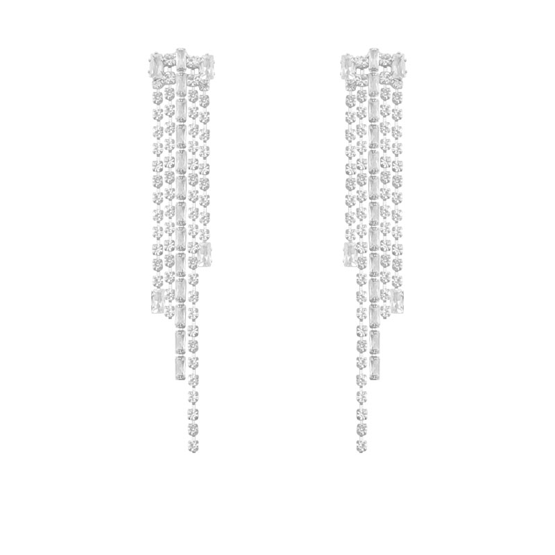 1 Pair Romantic Sweet Simple Style Tassel Inlay Copper Artificial Diamond Drop Earrings display picture 1