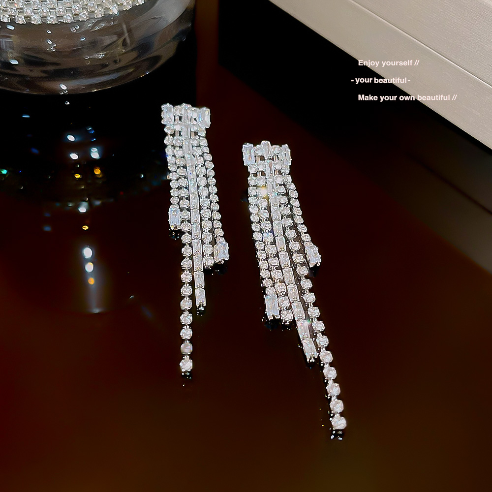 1 Paire Romantique Sucré Style Simple Gland Incruster Le Cuivre Diamant Artificiel Boucles D'oreilles display picture 3