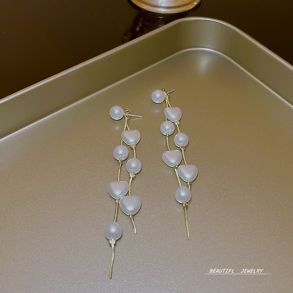 1 Paar Romantisch Süss Einfacher Stil Herzform Perle Kupfer Tropfenohrringe display picture 7