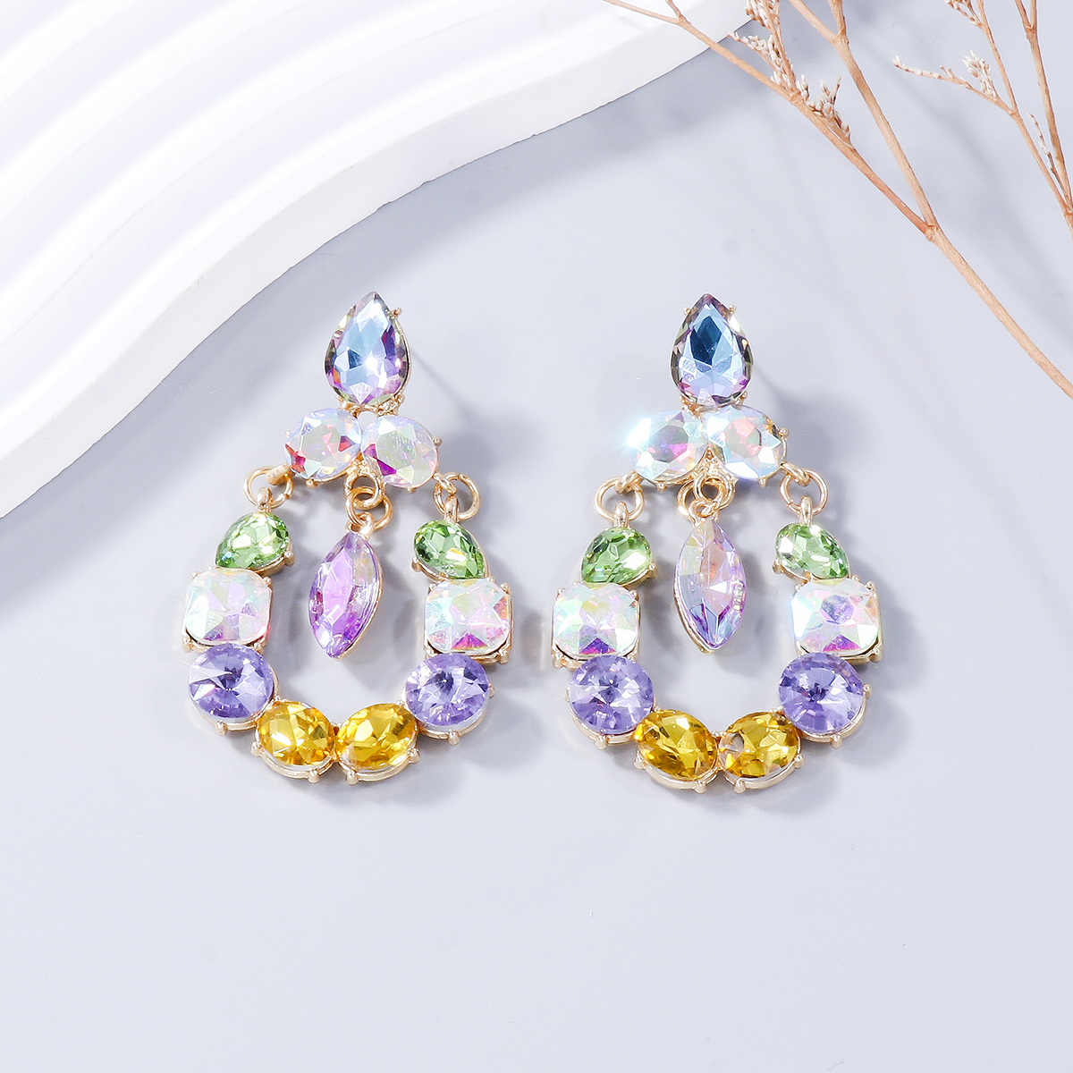1 Pair Retro Exaggerated Geometric Alloy Rhinestones Glass Drop Earrings display picture 13
