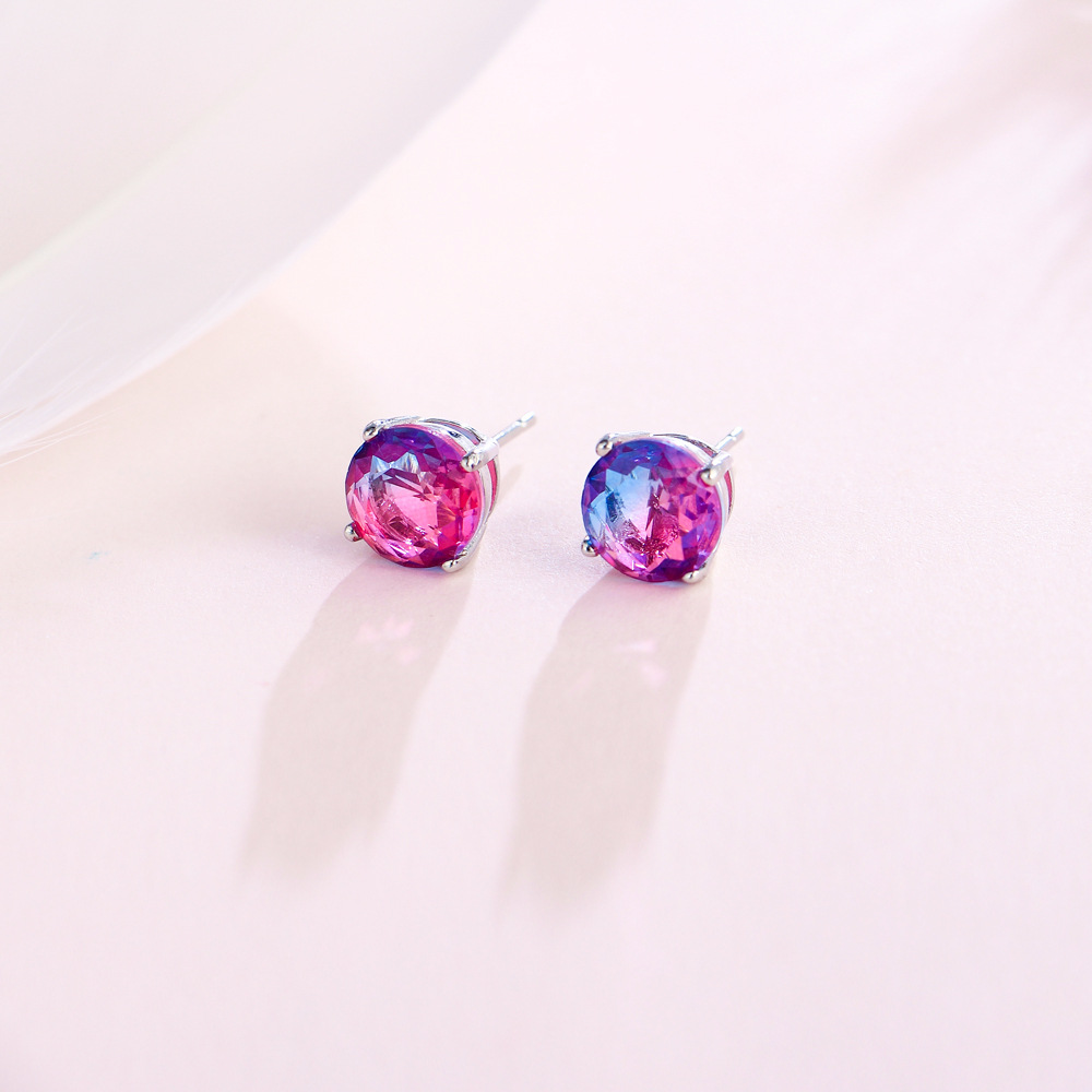 1 Pair Casual Elegant Commute Round Inlay Copper Zircon White Gold Plated Ear Studs display picture 3
