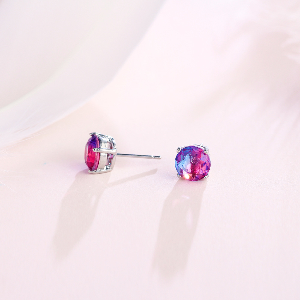 1 Pair Casual Elegant Commute Round Inlay Copper Zircon White Gold Plated Ear Studs display picture 2