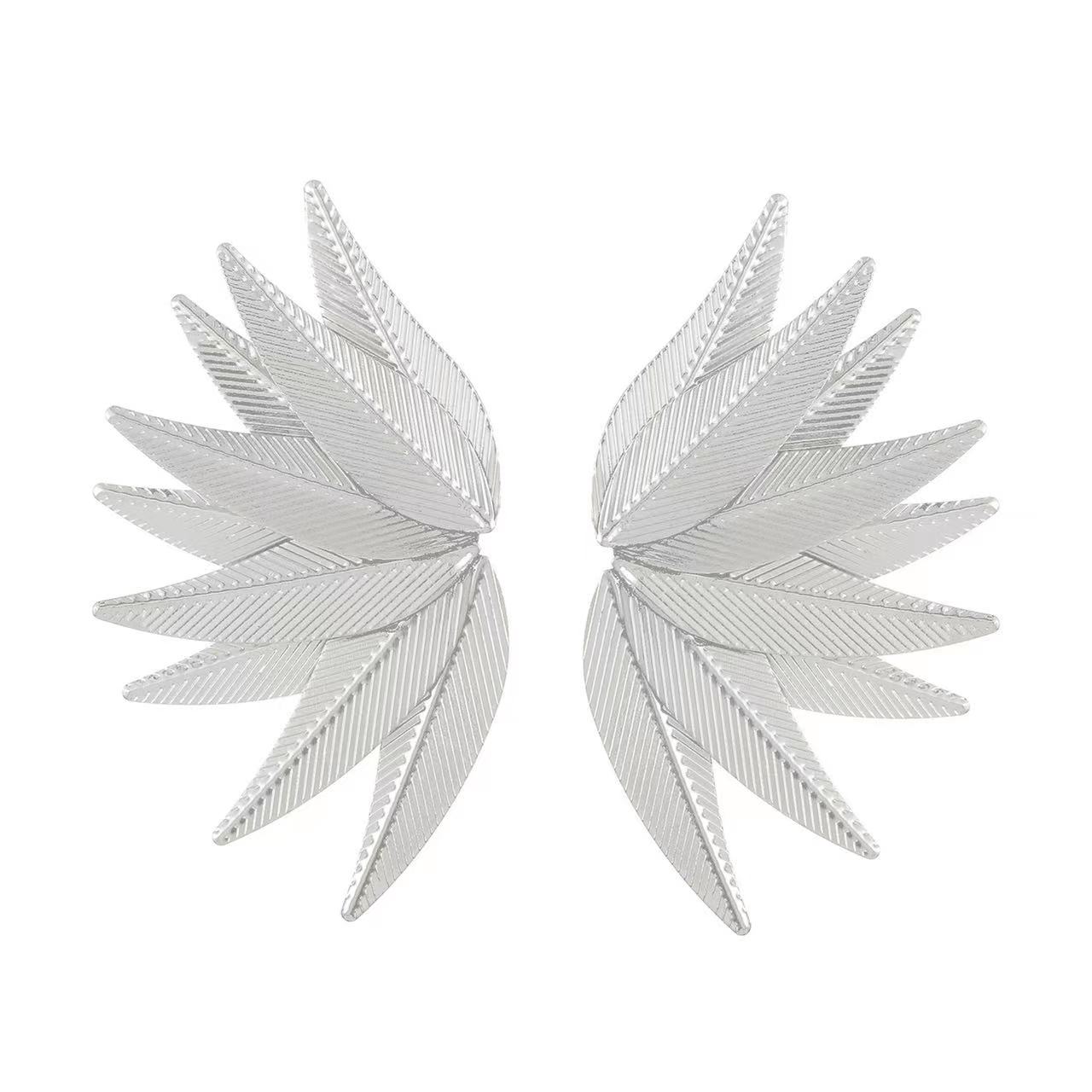 1 Pair Exaggerated Sweet Leaf Iron Ear Studs display picture 7