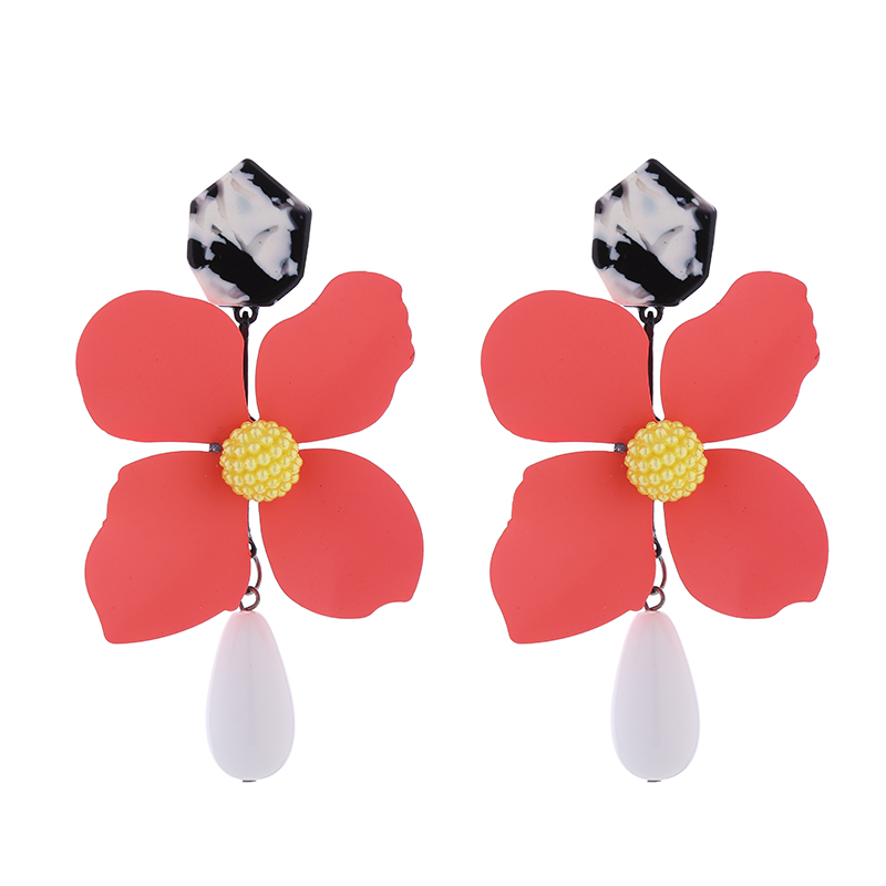 1 Pair Elegant Sweet Water Droplets Flower Stoving Varnish Inlay Alloy Artificial Pearls Shell Gold Plated Drop Earrings display picture 9