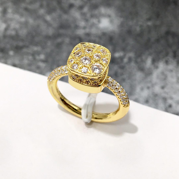 Commute Korean Style Square Alloy Plating Inlay Artificial Crystal Gold Plated Women's Rings display picture 4