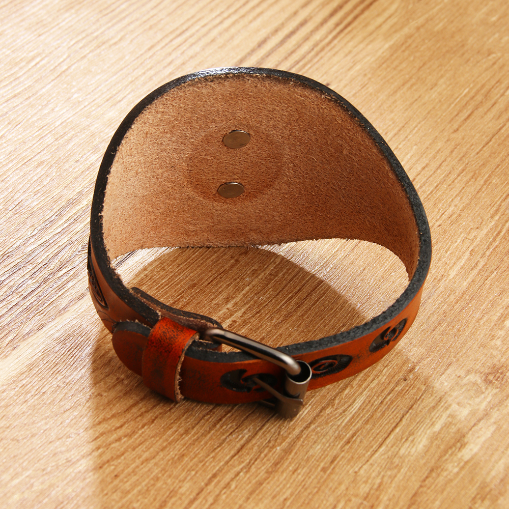 Vintage Style Roman Style Geometric Symbol Leather Men's Wristband display picture 3